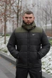 Мужская зимняя куртка Frost влагостойкая универсальная теплая с карманами и капюшоном чёрно-хаки/M - изображение 1
