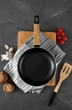 Сковорода універсальна Bergner Earth black BG-34622-BK 20 см чорна - зображення 1