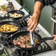 Сковорода универсальная KitchenAid СFA СС005682-001 30 см черная - изображение 5