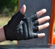 Перчатки для фітнесу MadMax MFG-251 Rainbow Grey S - зображення 11