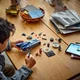 Конструктор LEGO DC Batman Бетмен на бетмобілі проти Харлі Квін і Містера Фріза 435 деталей (76274) - зображення 4