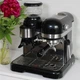 Рожкова кавова машина з кавомолкою, еспрессо машина Klarstein Bella Cafe Black 1550 W, 20 bar кофемашина в вінтажному стилі з підсвіткою та сенсорним керуванням, регуляція ступеню помолу, темпер в комплекті БВ - Б/В - зображення 1