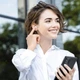 Беспроводные наушники TWS Baseus WM01 White, сенсорные, микрофон, Bluetooth 5.0, 5 часов автономн. работы, 300/40 мАч, 20 Гц-20 кГц, Type-C, белые - изображение 6