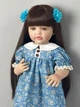 Велика вінілова лялька ручної роботи в сукні Reborn Baby Doll зі справжнім волоссям і красивими очима. - зображення 2
