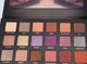 Палетка теней для век Huda Beauty Desert Dusk Eyeshadow Palette (18 цветов) - изображение 7