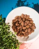 Упаковка влажного корма Half&Half для взрослых кошек кусочки с лососем в желе в форме пауча 100 г х 22 шт (2700000039960) - изображение 4