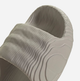 Чоловічі шльопанці для пляжу Adidas Adilette 22 HQ4670 47.5 Світло-коричневі (4066749534578) - зображення 9