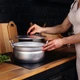 Кастрюля сферическая матовая алюминиевая с крышкой и двумя металлическими ручками 3.4 л Interos - изображение 9