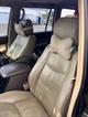 Набір автомобільних подушок на підголівник Toyota / Тойота (2шт) білі із золотим логотипом - зображення 2