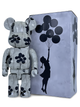 Статуэтка Bearbrick x Banksy x Flying Balloons Girl 400% 28 см Medicom Toy Девочка с воздушными шарами - изображение 1