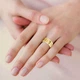 Обручку DIAMOND of LOVE "Рушник: Лілія" в жовтому золоті, 17,5 р - зображення 2