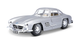 Машинка Bburago 1954 Mercedes-Benz 300 SL 1:24 Silver - изображение 3