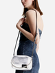 Torebka crossbody damska mała Calvin Klein K60K611835-0GN Szara (8720109146349) - obraz 2