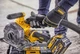 Штробориз аккумуляторный DeWalt с АКБ и ЗУ DCG200T2 - изображение 10