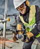 Аккумуляторная угловая шлифмашина DeWalt с АКБ и ЗУ (DCG405P2) - изображение 4