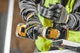 Шліфмашина кутова акумуляторна DeWalt без АКБ та ЗП DCG409VSN - зображення 7