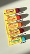Міні-бальзам для губ Strawberry полуниця Carmex SPF15 у тюбику 5 г - зображення 2