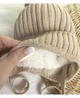 Зимова шапка для малюків Sweety об'єм 38 - 40 см (0 - 3 місяці) Kid's Fantasy Бежевий - зображення 2