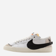 Sneakersy damskie do kostki Nike Blazer Low 77 Jumbo Wmns DQ1470-101 36 Białe (195866296626) - obraz 1