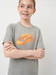 Дитяча футболка для дівчинки Nike U Nsw Tee Core Brandmark 3 DX9524-063 137-147 см Dk Grey Heather (196153912236) - зображення 4