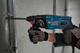Набор Перфоратор сетевой Bosch Professional GBH 220, 720 Вт, 2дж, 4800 уд.мин, чемодан (06112A6020) + Лазерный дальномер Bosch Professional GLM 50-22 с чехлом и батарейками (0601072S00) - изображение 11