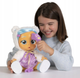 Lalka bobas Cry Babies 2.0 Dressy Gets Sick & Feels Better Kristal 30 cm (8421134904125) - obraz 12