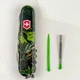 Нож Victorinox Huntsman Zodiac 91 мм Зелений дерев'яний дракон (1.3713.3_Z3240p) - изображение 10