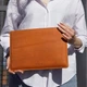 Шкіряний чохол для MacBook Air 13" 2018-2025 INCARNE Gamma Plus Коньяк - зображення 2