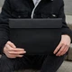 Шкіряний чохол для ноутбука INCARNE Klouz для MacBook Pro 16" 2019-2025 Чорний - зображення 2