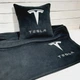 Плед та подушка автомобільні з вишивкою логотипа Tesla Чорний + Чохол для зберігання (0743) - изображение 1