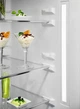 Холодильник з морозильною камерою Electrolux LNT 7ME36 G2 - зображення 2