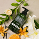 Натуральный шампунь Kundal Tea Tree&Macadamia Deep Cleansing Shampoo White Musk против перхоти 500 мл (8809693252800) - изображение 2