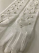 Длинные фатиновые перчатки с бусинами fashion accessories one size (S/M/L) белый (7-66) - изображение 6