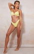 Плавки PrettyLittleThing зі складками XS Лимонний (7689434) - зображення 3