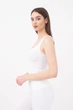 Майка женская бесшовная на широких бретелях Giulia TANK L/XL White-white, легкая, дышащая, удобная для фитнеса и повседневной носки - изображение 2