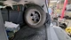 Крепление запасного колеса XRoad в багажник Toyota Land Cruiser 200 - изображение 4