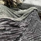 Плед двосторонній на овчині євро 200*220 см Сірий (П4К-mur-pled-ovchina-004) - зображення 5