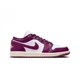 Кросівки Air Jordan 1 Low Violet/White DC0774-161 39 - зображення 2