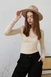 Шерстяная шляпа Федора с декором и цепочкой PEARL WOOL HAT молочная - изображение 3