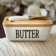 Біла порцелянова маслянка з ножем Butter PJ03629 - изображение 2