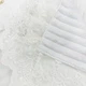 Крыжма утеплённая для девочки Family Tradition велюровая махра с вышивкой 100х100 см белый Крылья ангелов - изображение 4