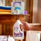 Органічний рідкий засіб Color Lavender для прання кольорових та чорних речей з пом'якшувачем води та кондиціонером SODASAN 1,5 л 4019886015097 - зображення 3