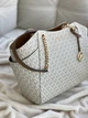 Сумка жіноча Michael Kors Jet Set Large Signature Logo Shoulder Bag біла (35S4GTVT3B) - зображення 5