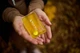 Карманная грелка для рук Wild Hill Hand Warmer M многоразовая (2 шт) (10*6,5 см) (время нагрева - 20 мин) - изображение 2
