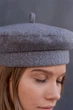 Берет женский из кашемира D.Hats серого цвета - изображение 5