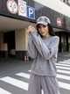 Свитшот оверсайз женский Alisa Line Milan M-L Светло-серый (2500000066351) - изображение 1