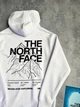 Худи унисекс с рисунком гор и логотипом the north face размер S белого цвета - изображение 2