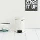 Бак для мусора с педалью Brabantia NewIcon Pedal Bin 3 л белый 112126 (00800479) - изображение 5