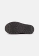 Жіночі уггі UGG Classic Mini Dipper Thundercloud Коричневий 38 1168170 - зображення 5