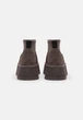 Женские угги UGG Classic Mini Dipper Thundercloud Коричневый 36 1168170 - изображение 3